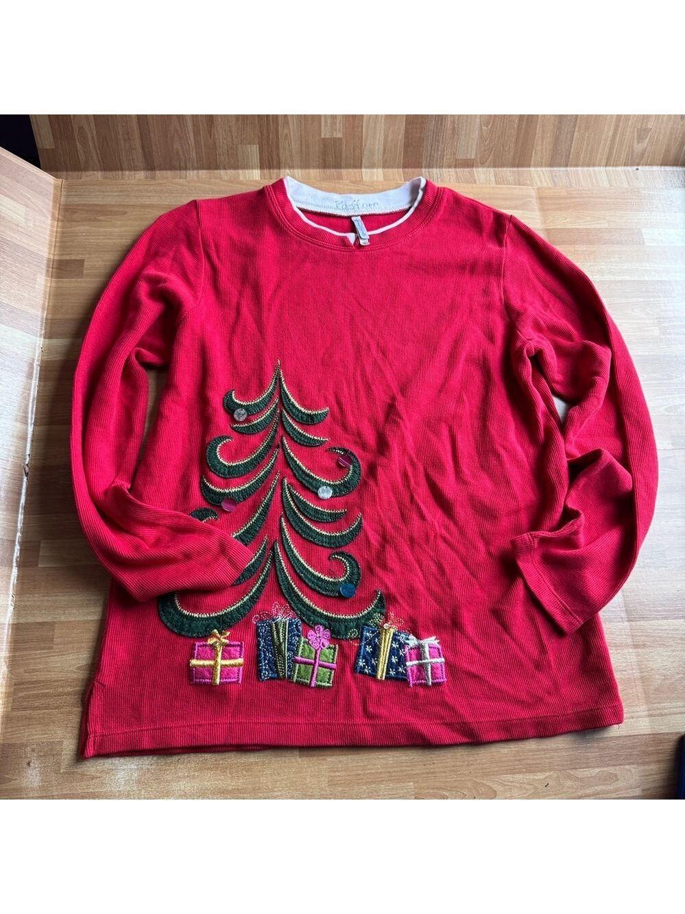 Christmas sweater vintage pullover red with Christmas tree size med
